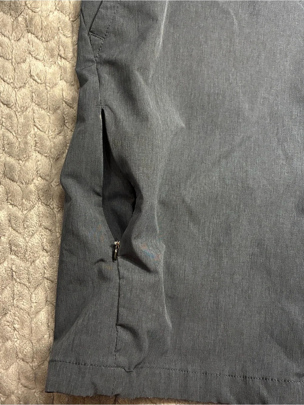 Kenneth Cole lightweight flat